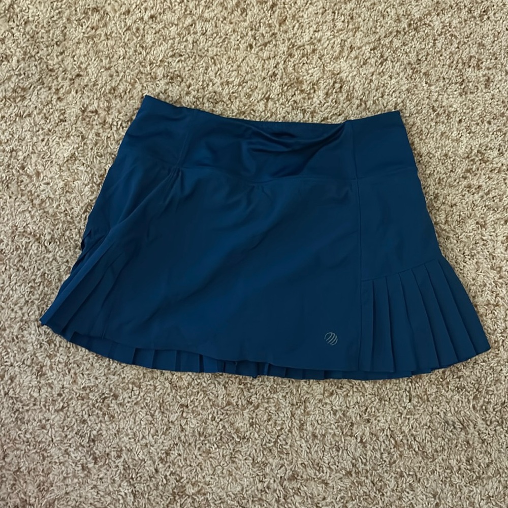 MPG women’s golf/ tennis skirt
